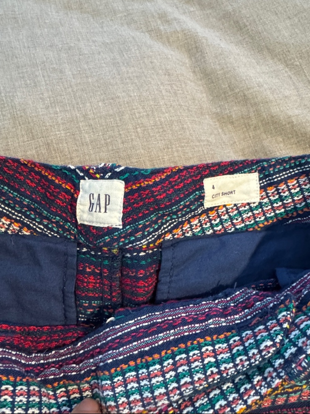 GAP Multicolor knit city shorts - Picture 2 of 4